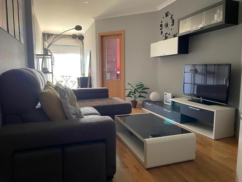 Cozy Flat In Boiro Near The Beach ภายนอก รูปภาพ